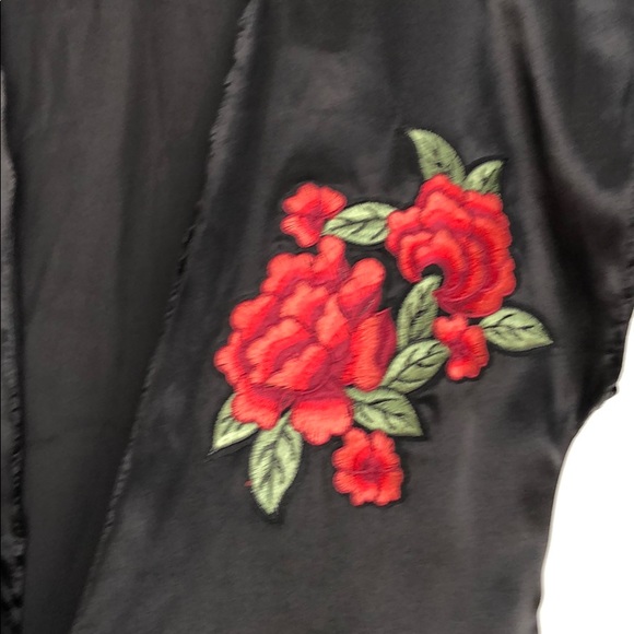 Duster - Picture 2 of 4